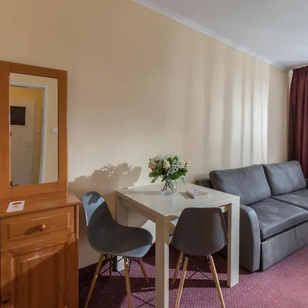 Centrum Zdrowia I Wypoczynku Jantar Hotel Darłówko